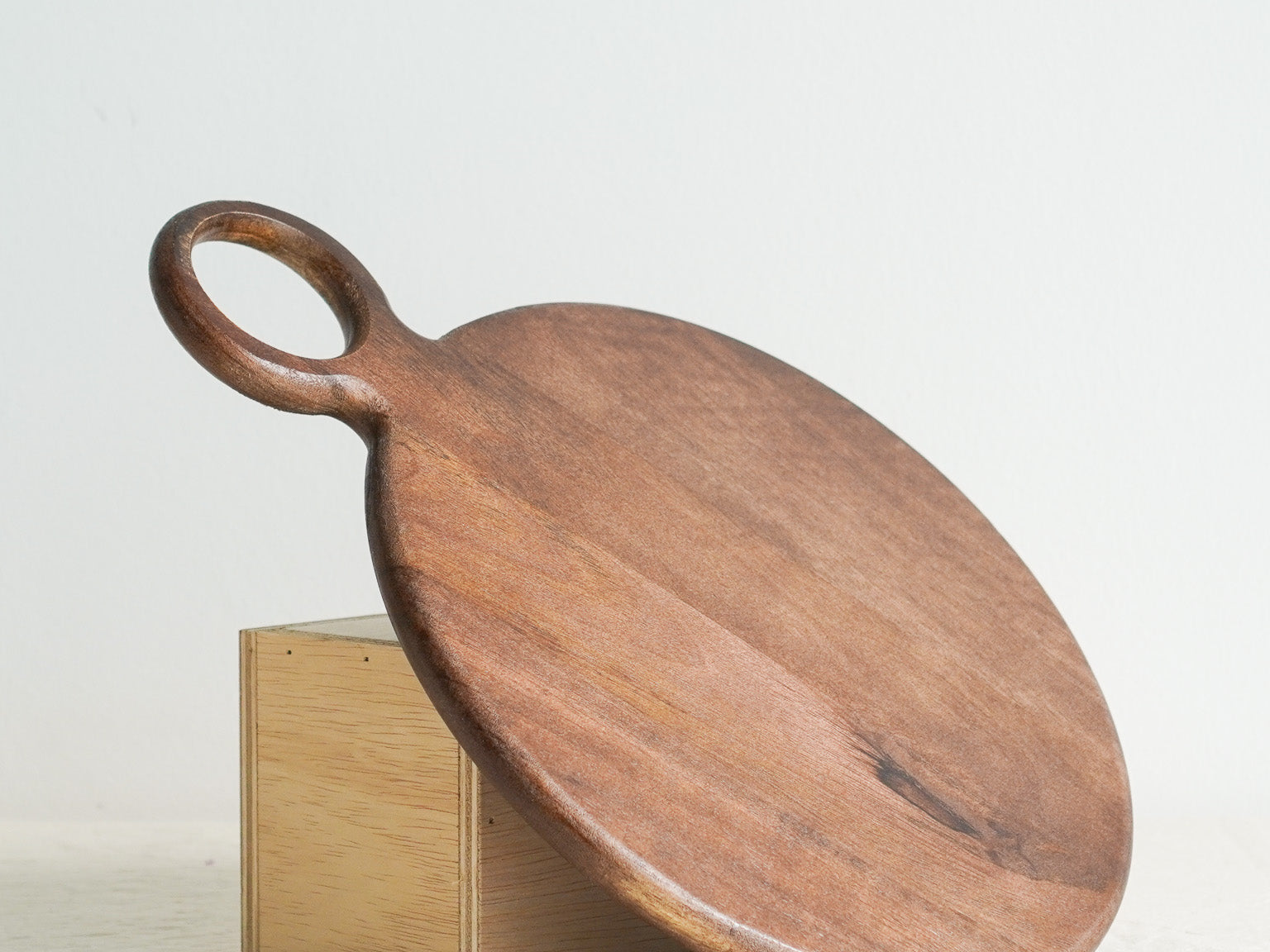 Bloomingville Sara Cutting Board