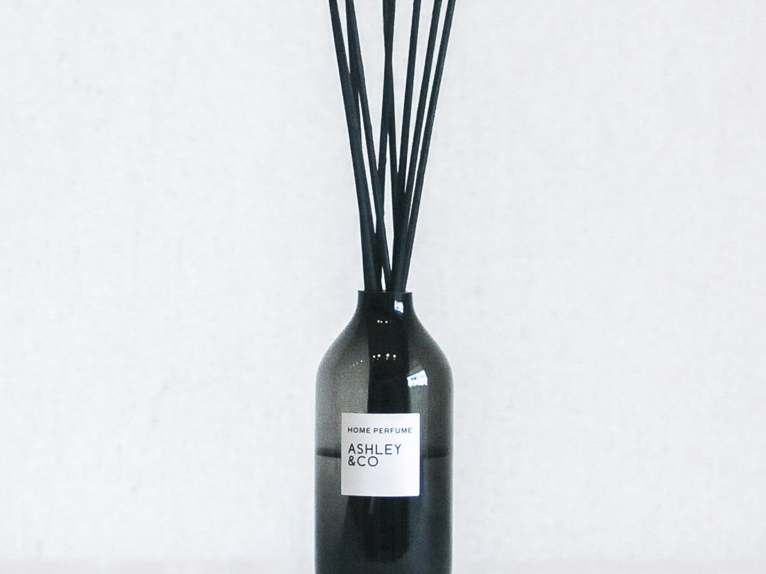 Ashley & Co Home Diffuser Perfume - Blossom & Gilt