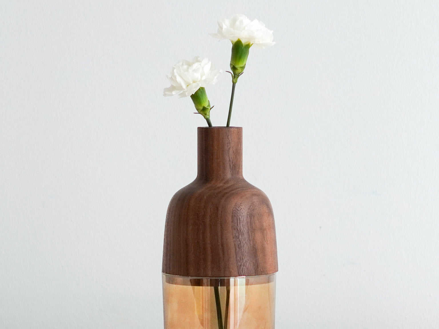 Melanie Abrantes Hardwood Marais Vase Indira