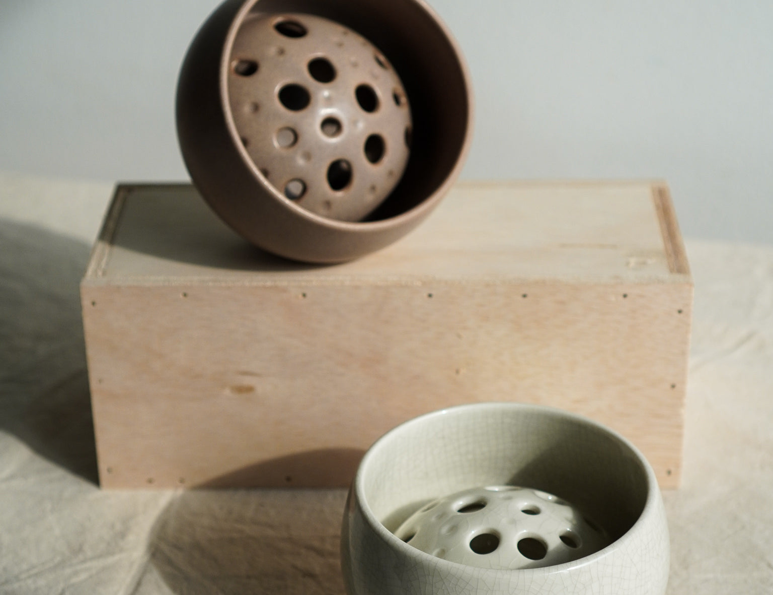 Robert Gordon Stoneware Ikebana Vase