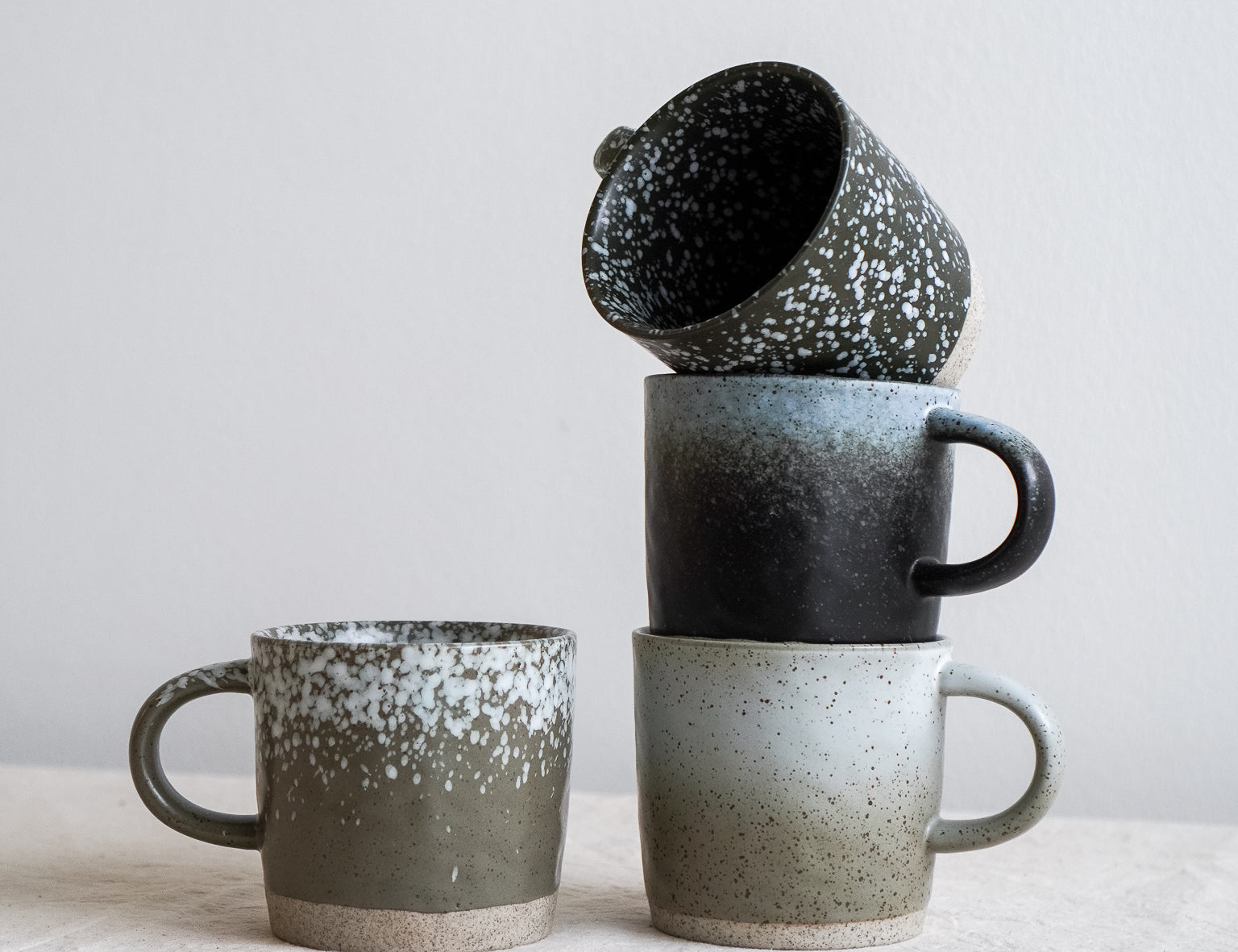 Robert Gordon Strata Mug in Grey