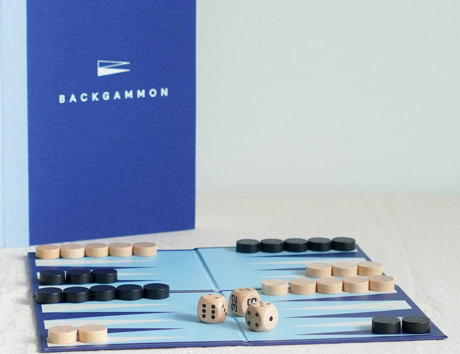 Luckies Backgammon in a Book