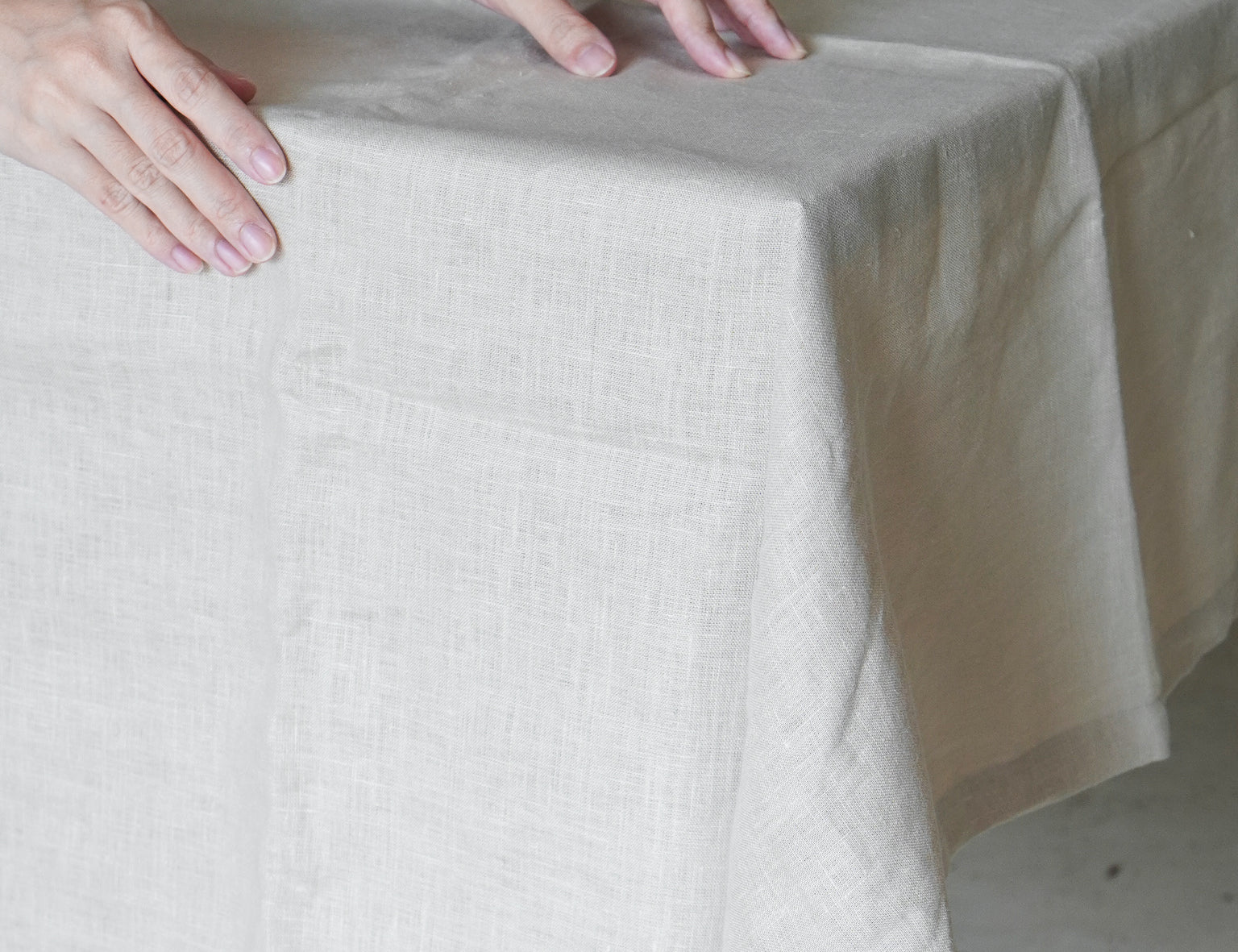 Covered 100% Linen Tablecloth - Sand