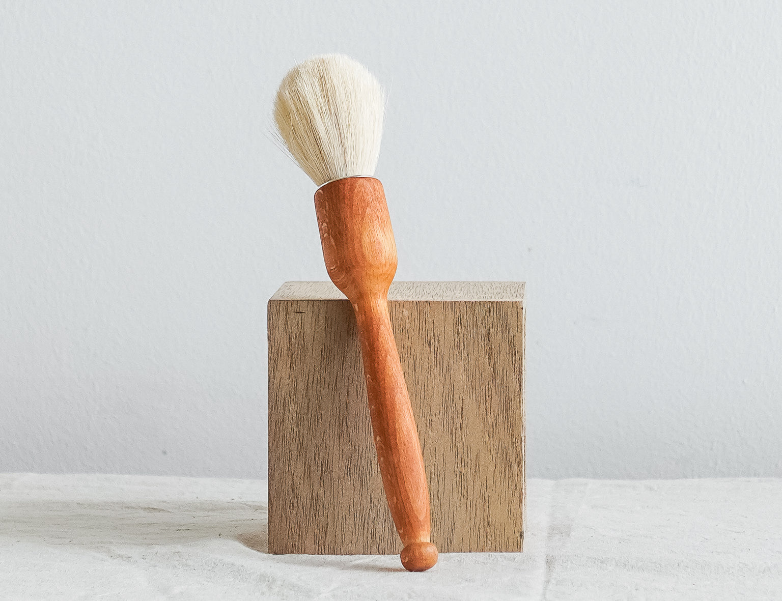 Redecker Beechwood Dust Brush - Light Goat's Hair