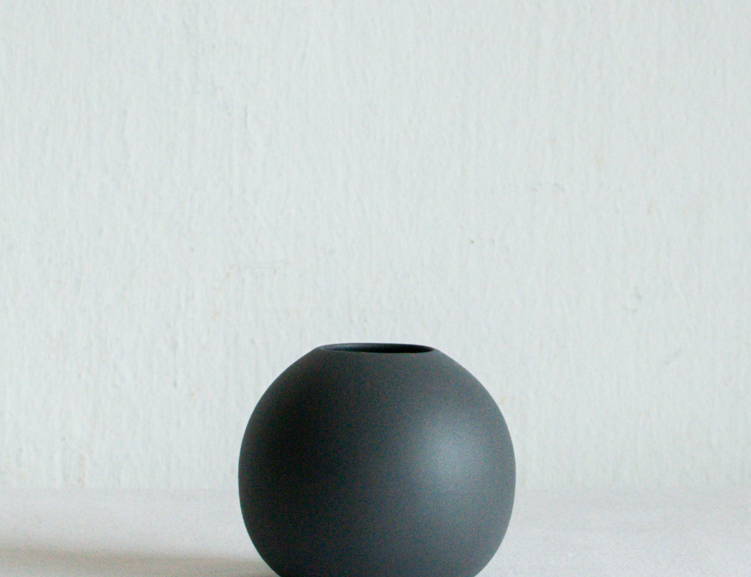 Marmoset Found Cloud Bubble Vase - Charcoal Black (Small)