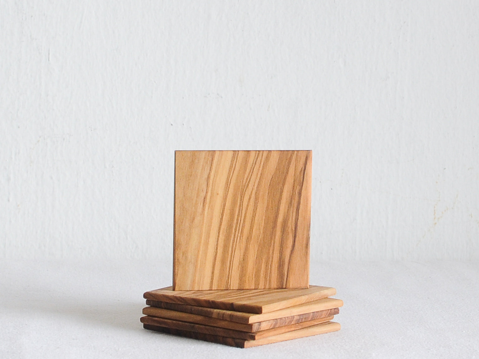 Redecker Oiled Olive Wood Square Coaster (Set of 6)