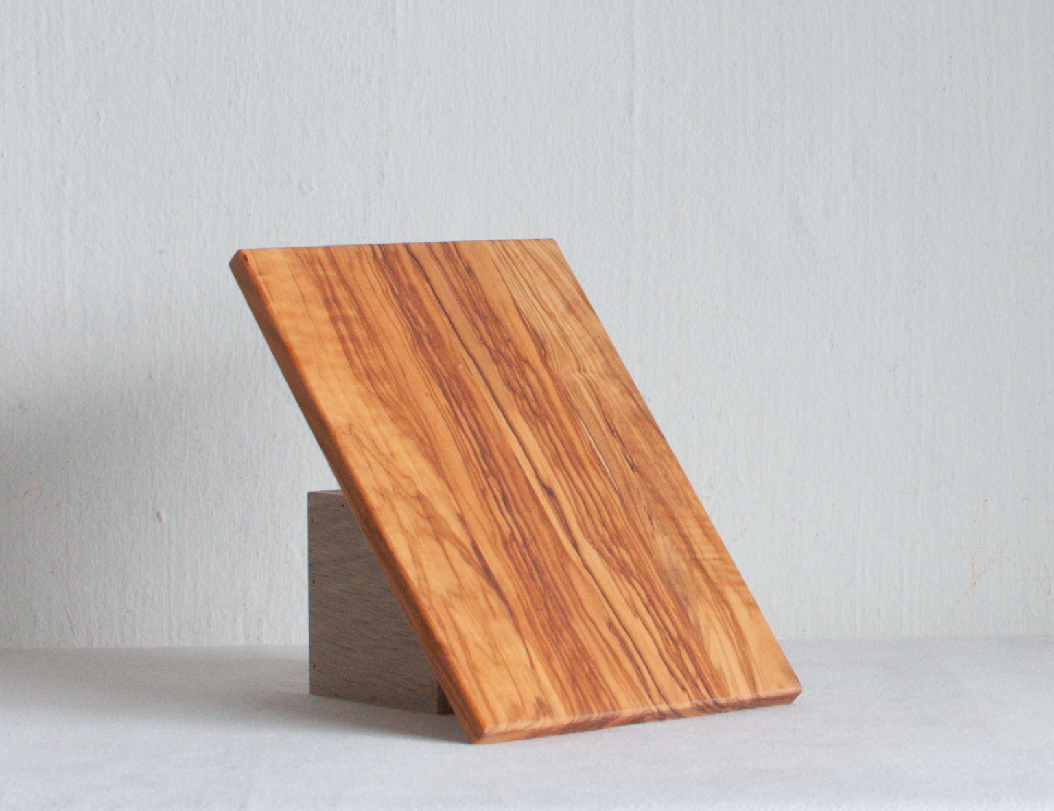 Redecker Olivewood Cutting Board